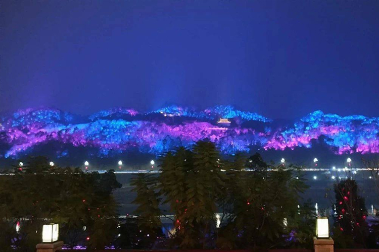 旅游景區(qū)亮化設(shè)計怎么做？